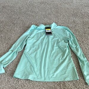 Nike golf Women's UV sun protection Mint Long Sleeve Top- new!